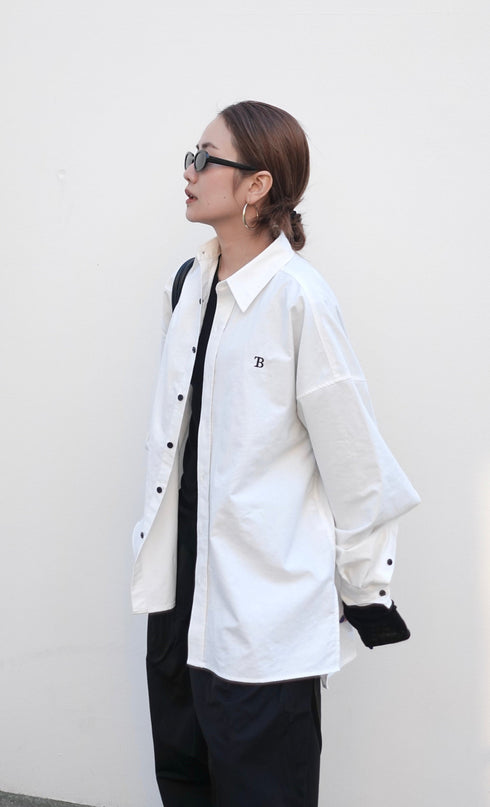 エンブロイダリーBIGシャツ